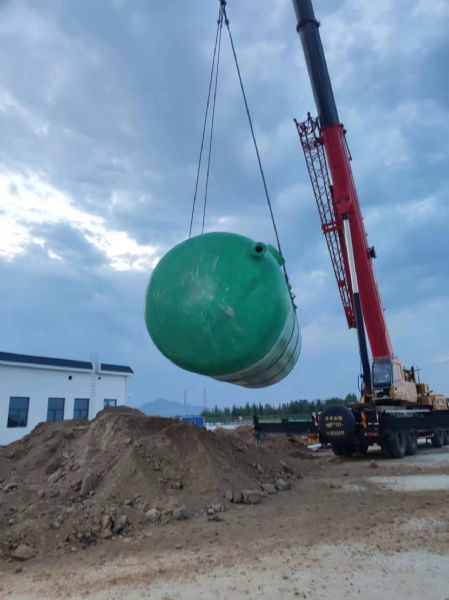 河北省京泰高速遷安服務區案例現場